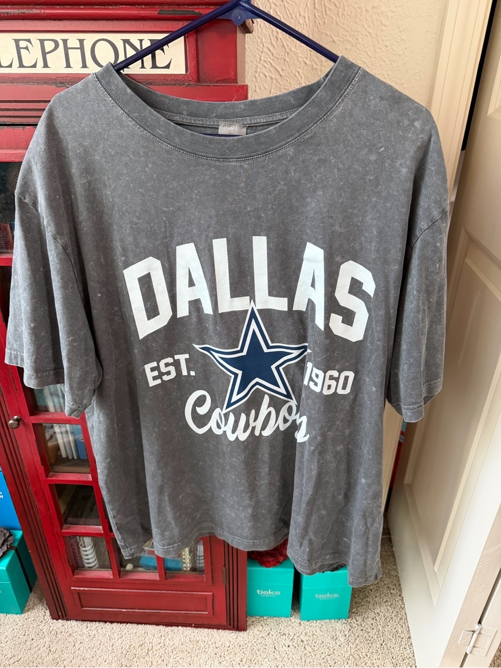 Dallas Cowboys Graphic Tee - Charcoal Gray
